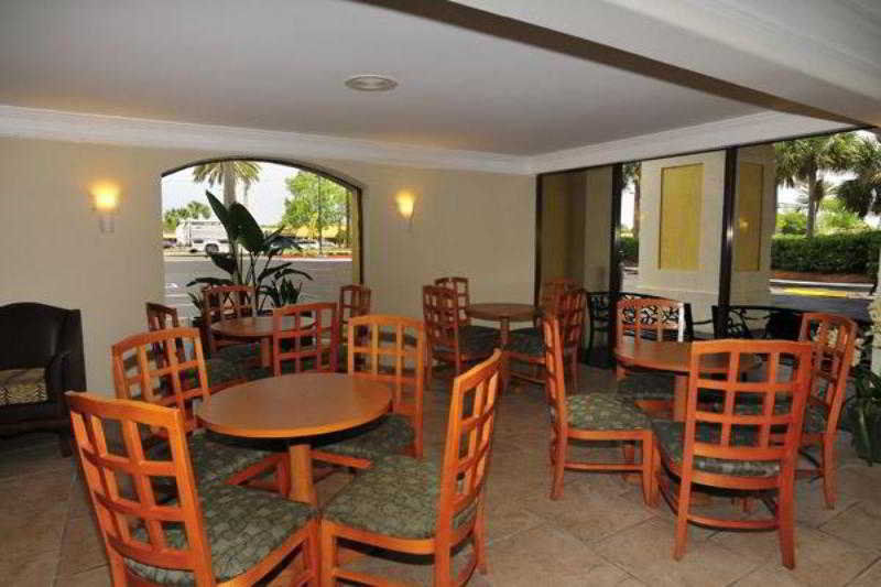 ג'קסונוויל ביץ' Days Inn By Wyndham Neptune Beach מראה חיצוני תמונה