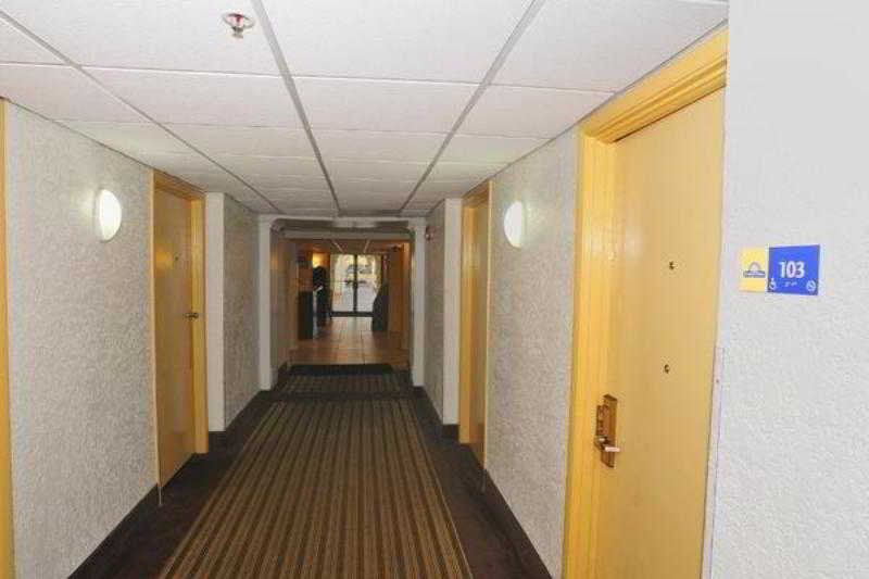 ג'קסונוויל ביץ' Days Inn By Wyndham Neptune Beach מראה חיצוני תמונה