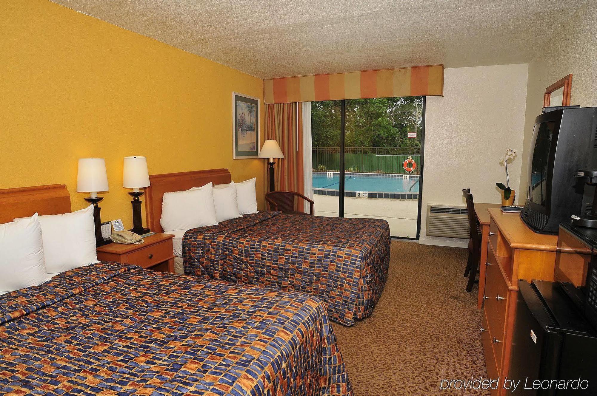ג'קסונוויל ביץ' Days Inn By Wyndham Neptune Beach מראה חיצוני תמונה